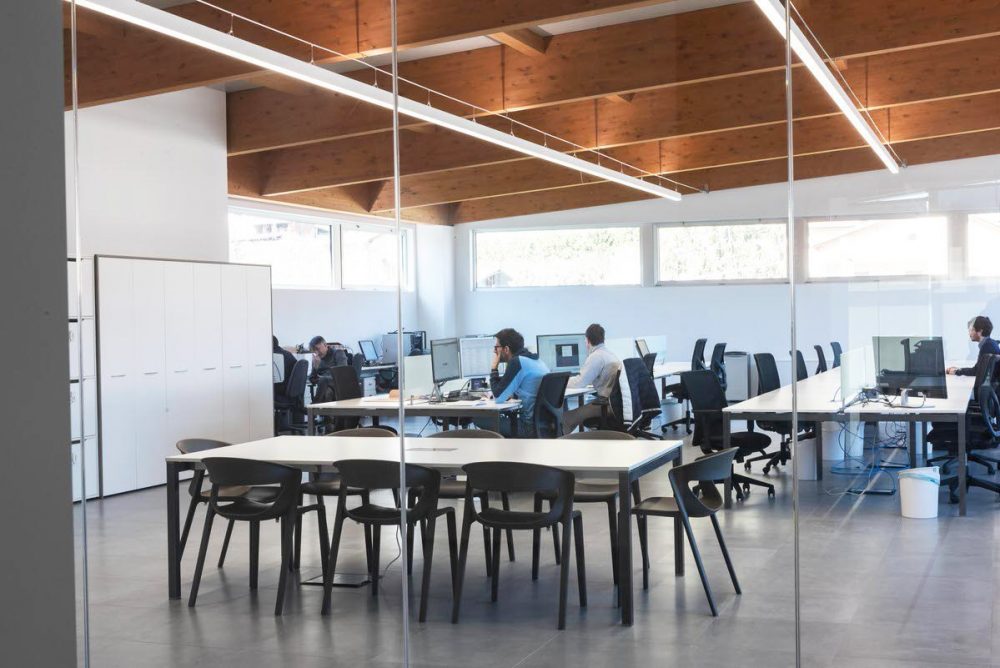 AU_ Proservice Def _135 Proservice