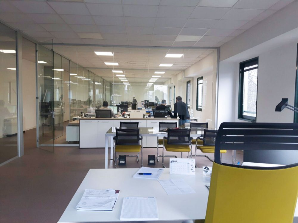 arredamento-per-ufficio-milano16 Mobili per ufficio Bernard control