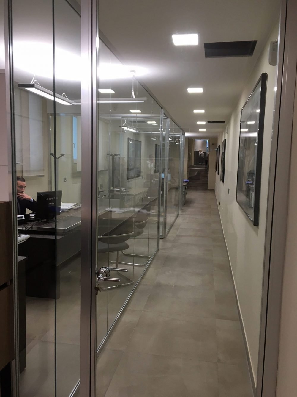 fin-project-restyling-ufficio11 mobili per ufficio