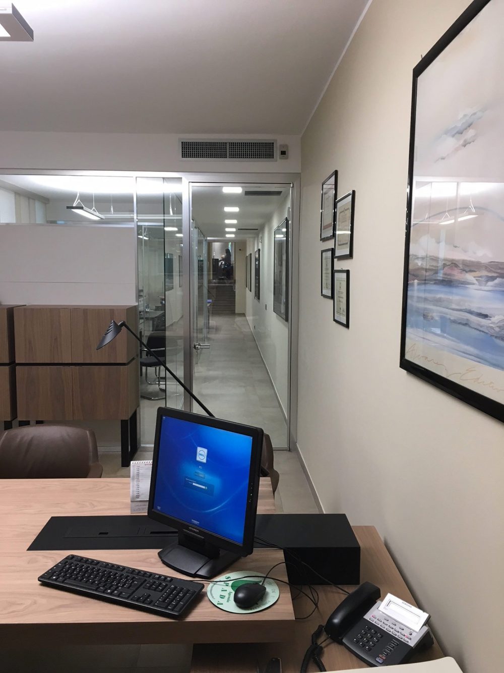 fin-project-restyling-ufficio8 mobili per ufficio